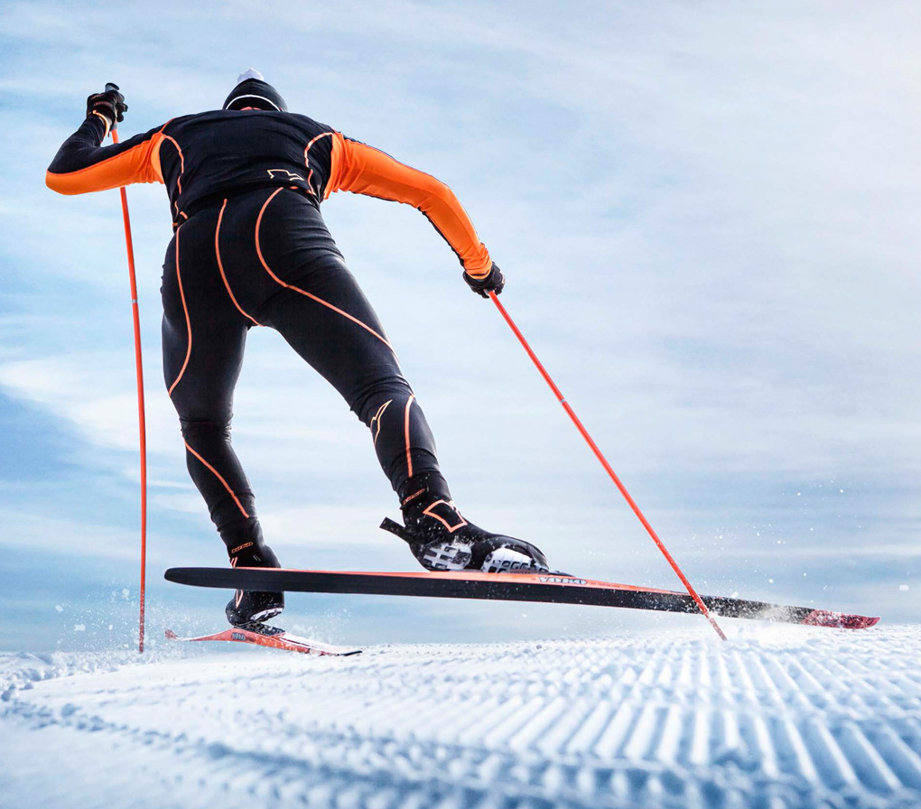 新品 オンヨネ レーシングスーツ S 男女兼用 スキー競技 ワンピース 